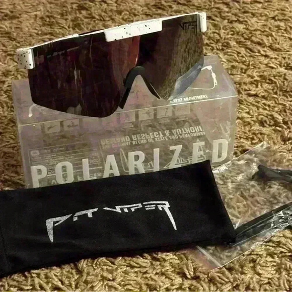 Pit Viper Other - NWT - Pit Viper Polarized Sunglasses White Speckled Frame with Accessories